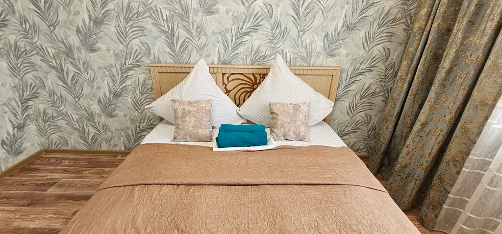 Современные трехкомнатные апартаменты на 14 этаже