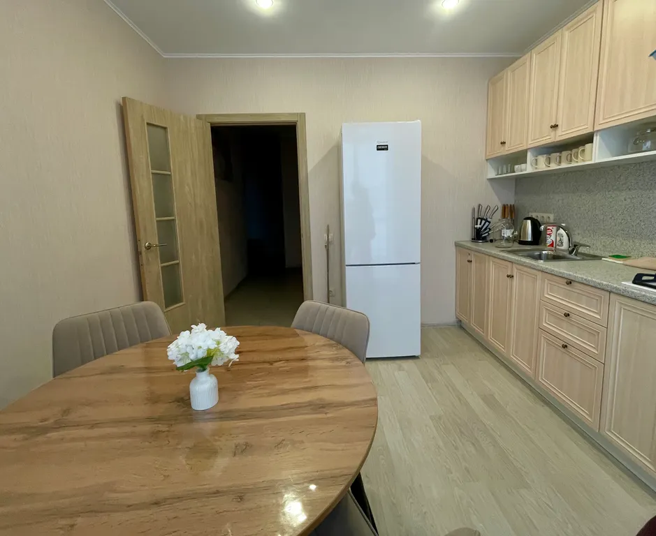 Просторная квартира с лоджией в центре курорта Завидово