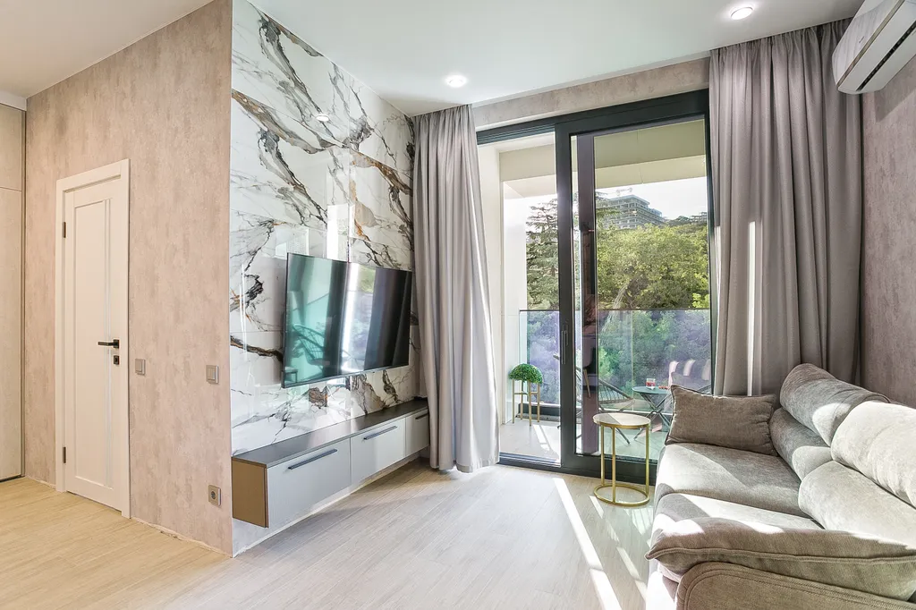 Однушка с террасой на парк возле моря в Скай плаза