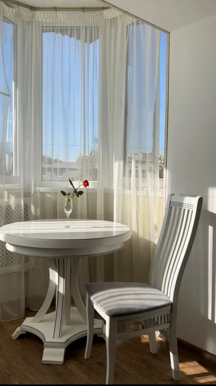 Новая квартира с видом на горы