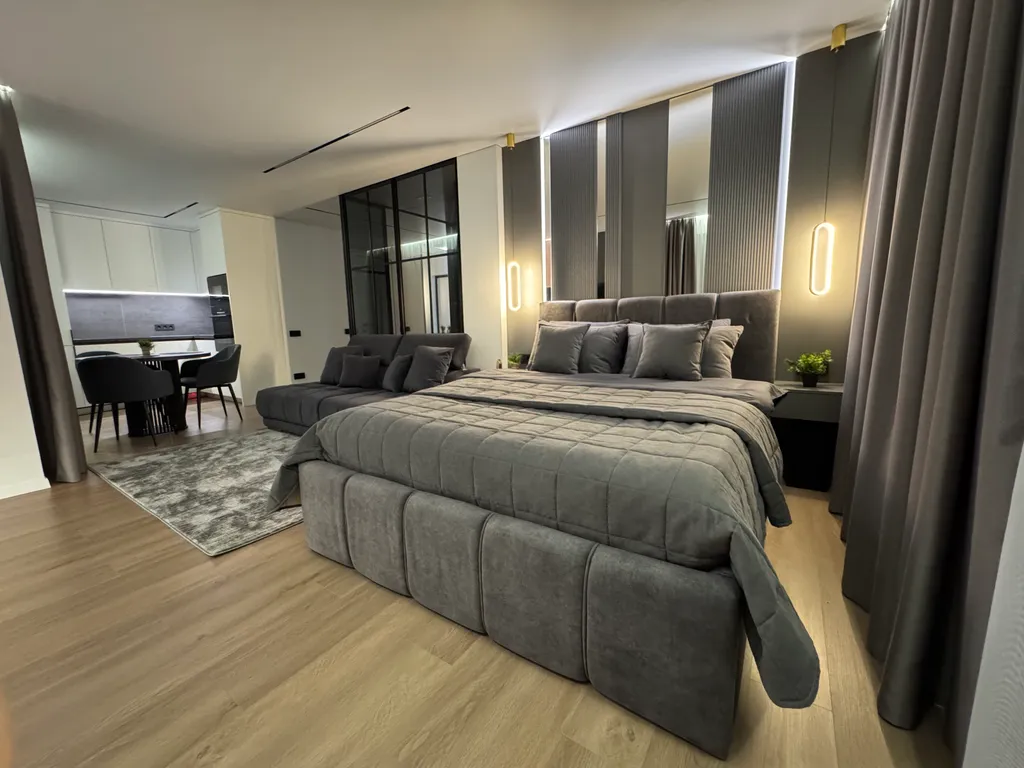 Современная квартира-студия рядом с центром