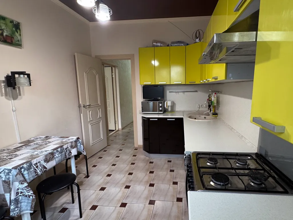 Трёхкомнатная квартира в центре