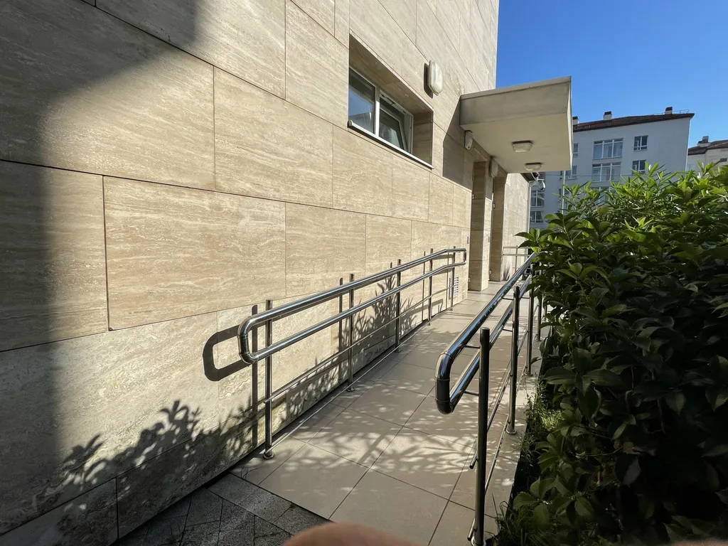 Двухкомнатный пентхаус с видом на море