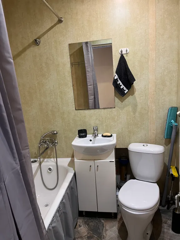 Грин Дрим (Green dream), уютная, душевная квартира в центре города