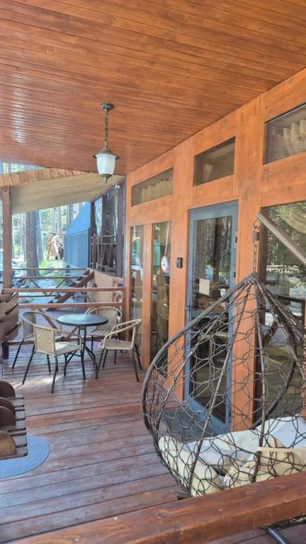 Коттедж в лесу