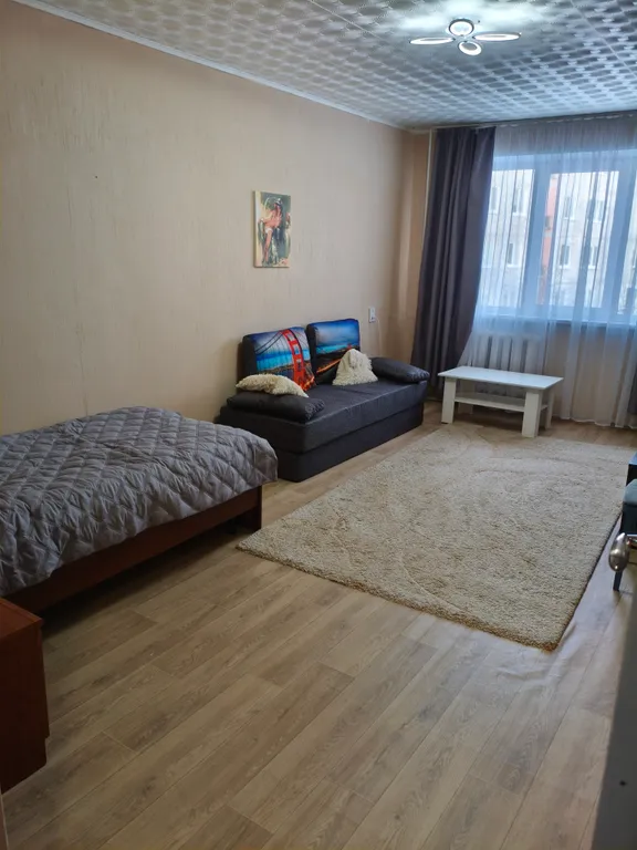 Квартира 2-комнатная Квартира — Кировск