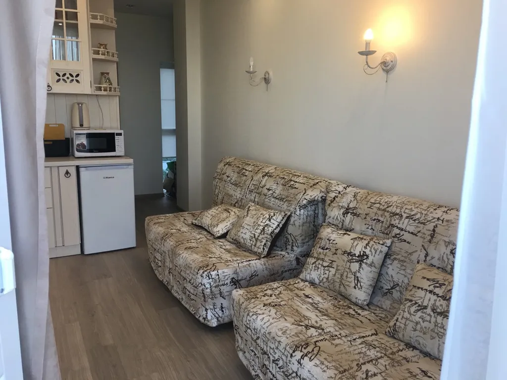 Уютная студия с шикарным видом на море у горы Кошка