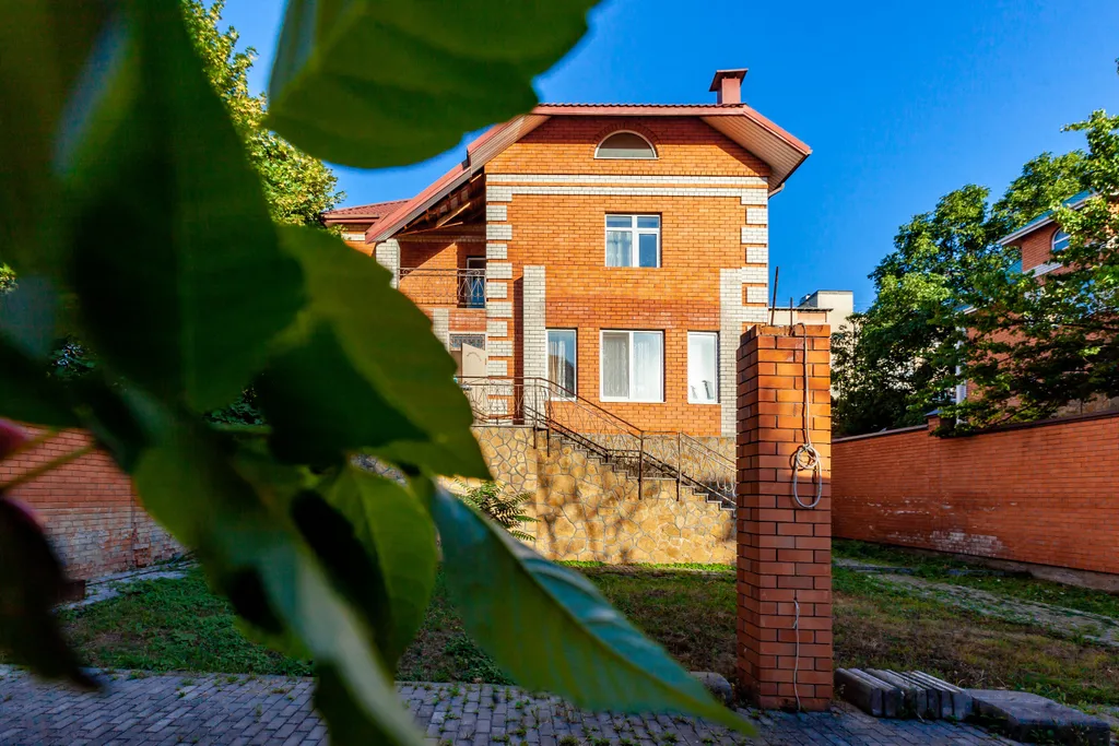 Уютный дом в центре города