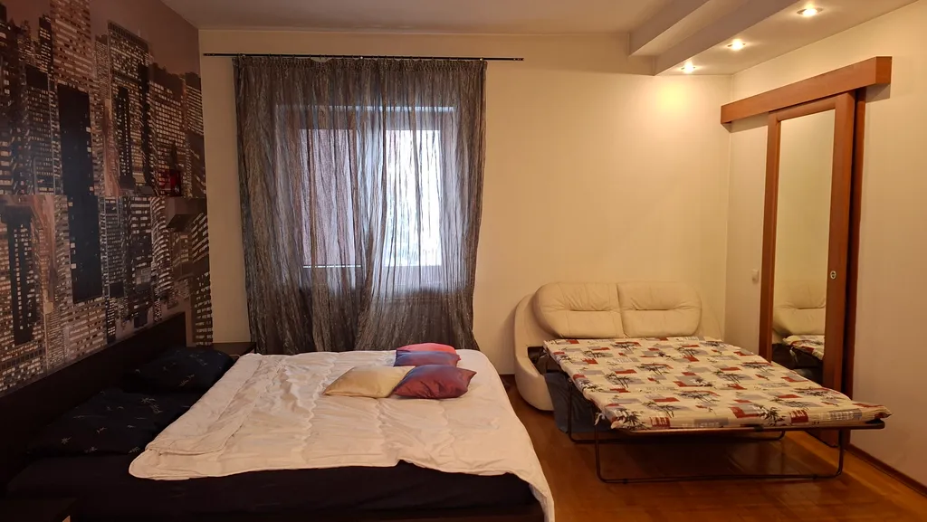 Таунхаус с сауной и бассейном недалеко от метро