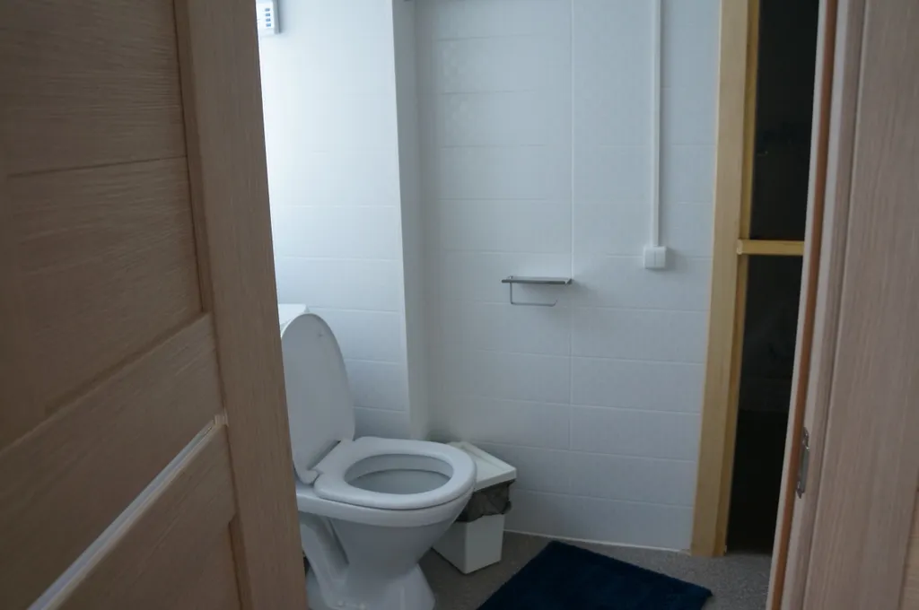 Уютный дом вблизи города и леса