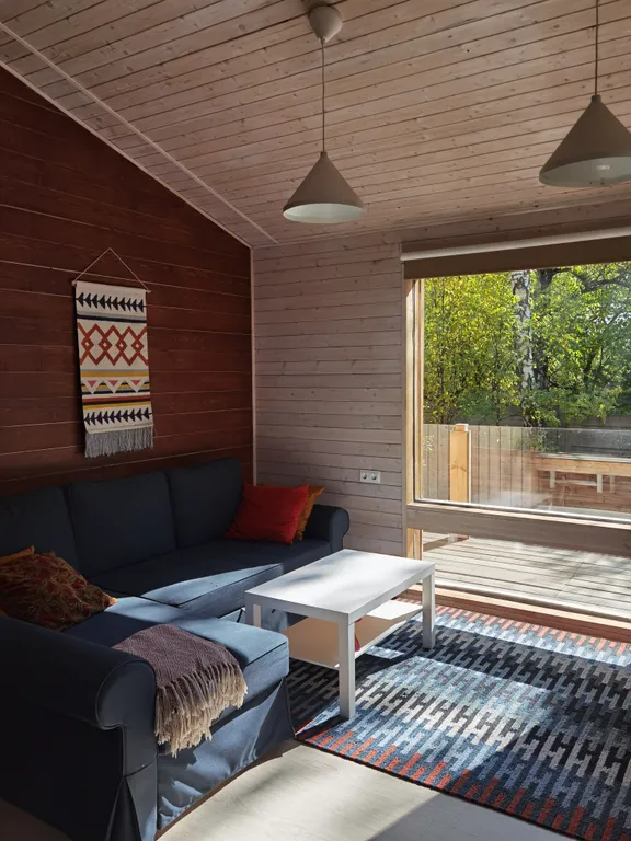 Шале с панорамными окнами и видом на озеро Чебаркуль