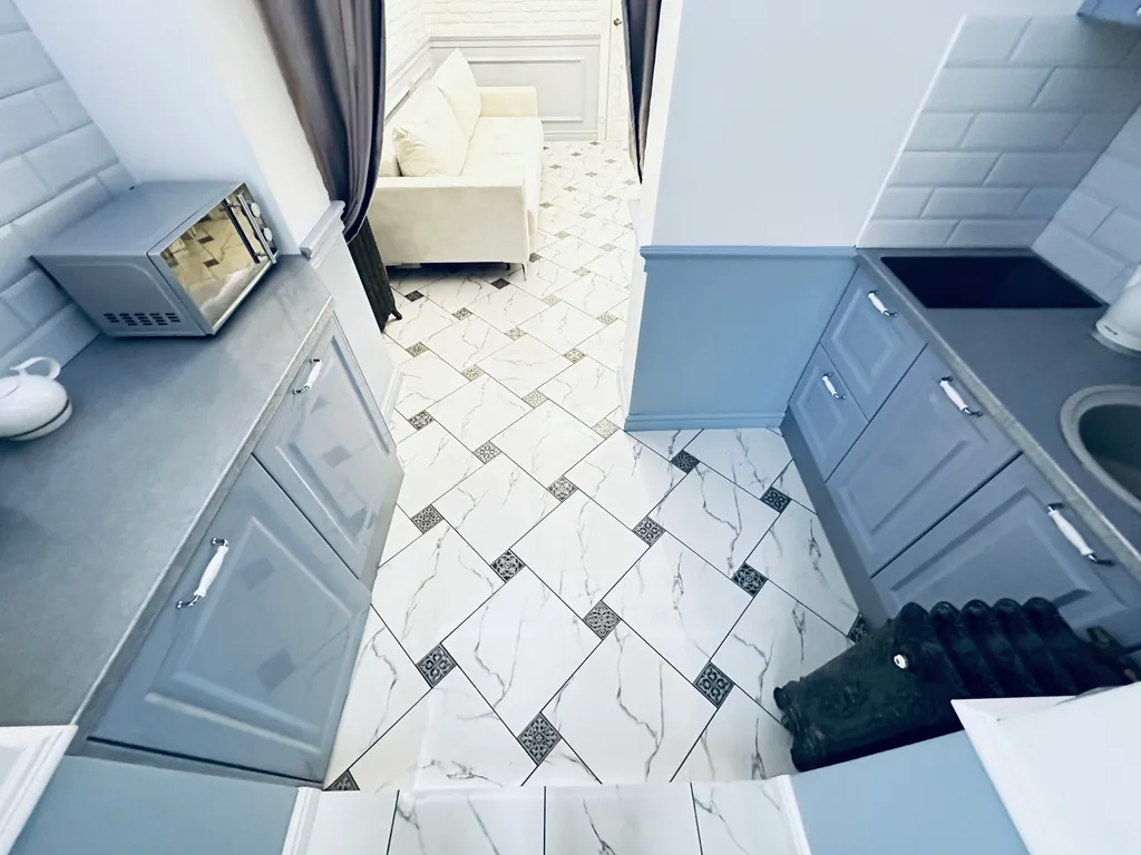 Дизайнерские апартаменты в самом центре города с отдельным входом