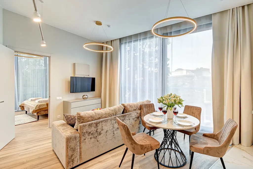 Апартаменты Люкс, Лучезарный на первой береговой линии