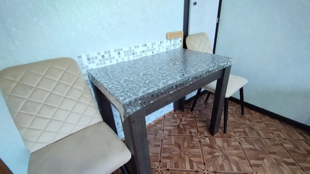 Четырехкомнатная квартира в тихом районе