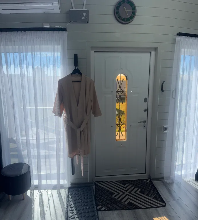 Гостевой дом с камином и террасой