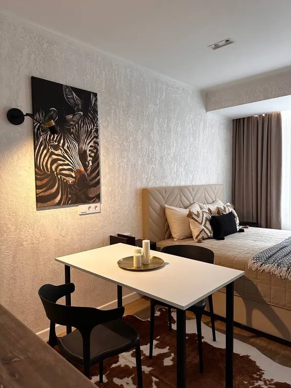 Шикарные апартаменты с дизайнерским ремонтом