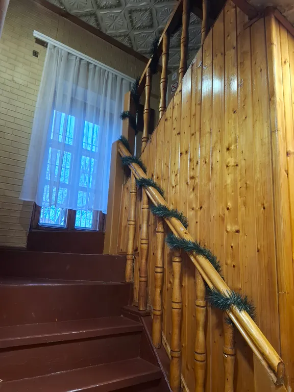 Тихий уютный дом вдали недалеко от центра, рядом с Московским вокзалом