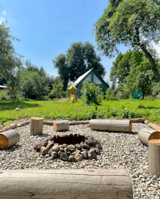 Красивый теплый дом с баней в тихой деревне