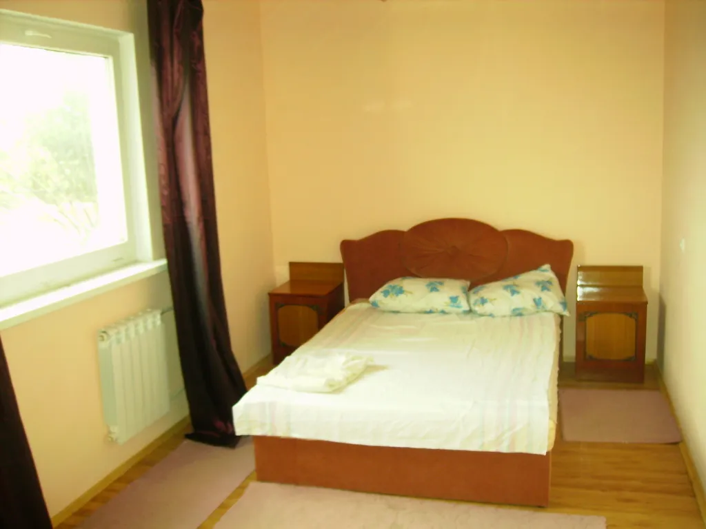 4-комнатный Дом