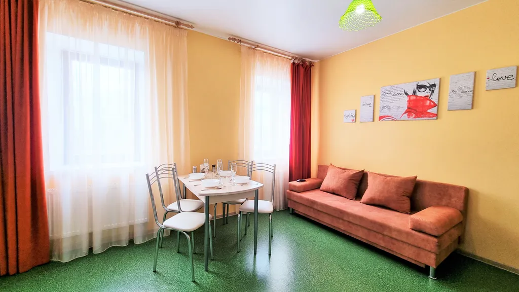 Квартира Апартамент добрый дом рядом с жк новин — Тюмень