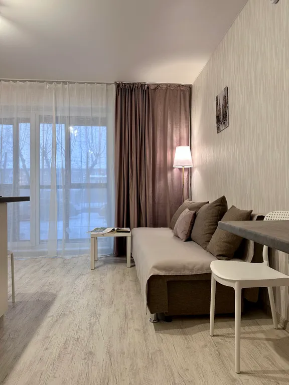 Студия в Искре