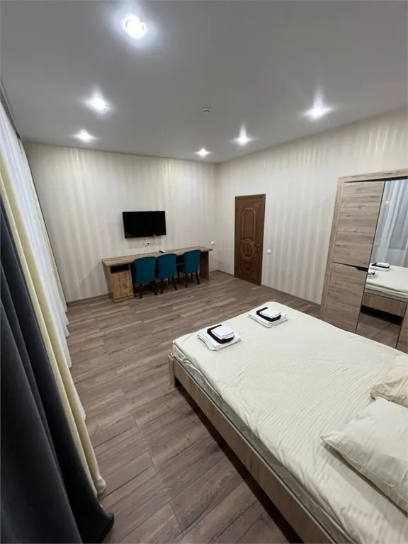 2-комнатная Квартира — аренда посуточно в Павловск