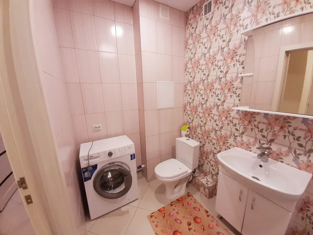 Уютная, просторная 1-комнатная квартира