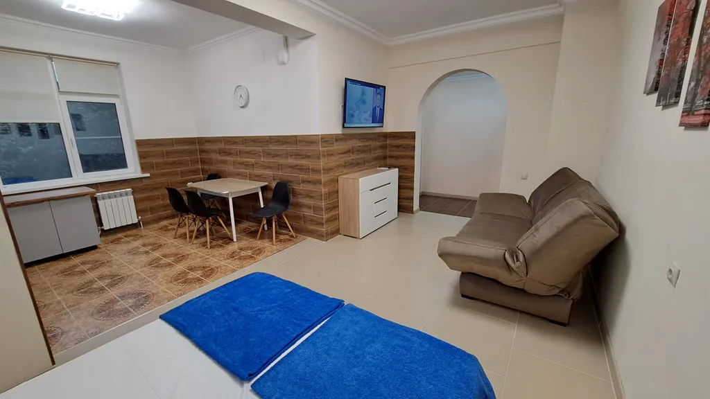 Квартира Большая просторная квартира в центре Адлера — Адлер