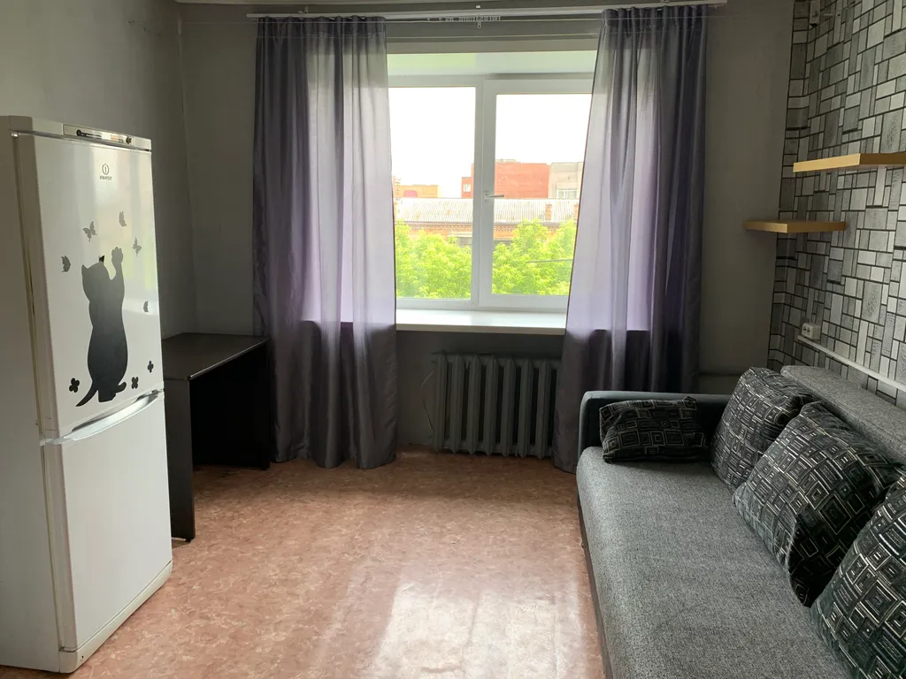 Студия в тихом районе через дорогу от Парка Юннатов