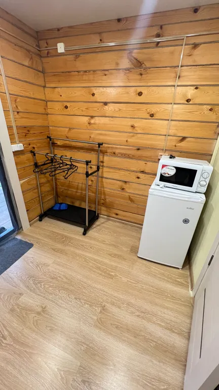 Уютный домик на берегу Катуни с видом на реку