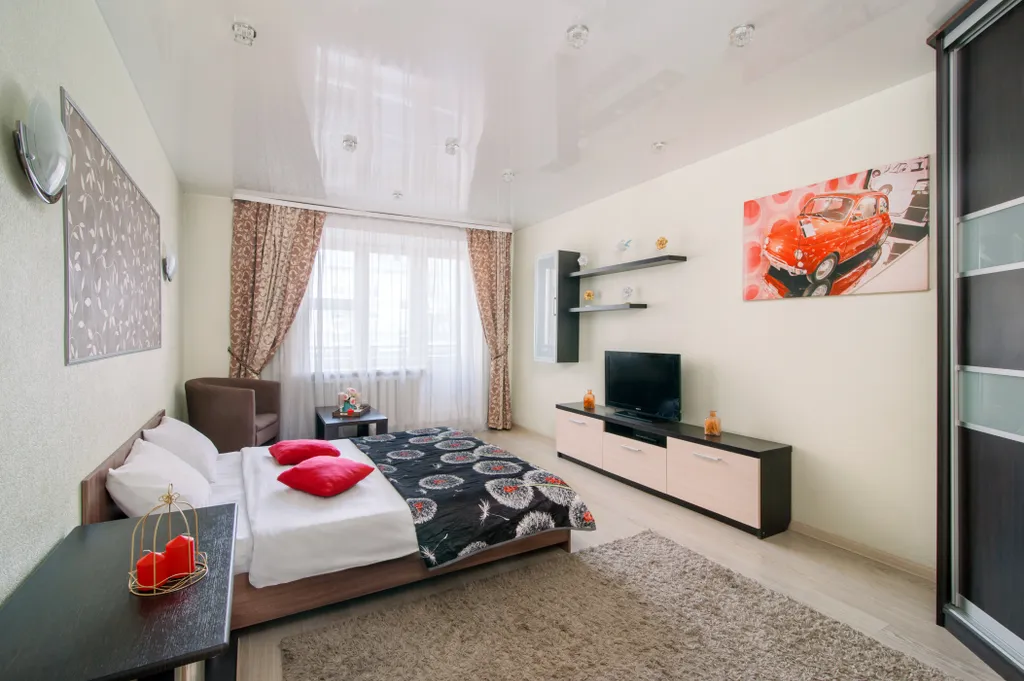 Уютная однокомнатная квартира у метро и парка Челюскинцев — аренда посуточно в Минск