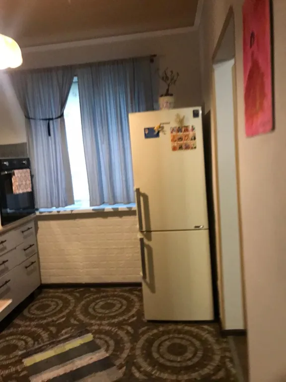 Просторная, уютная трёхкомнатная квартира в центре Пицунды