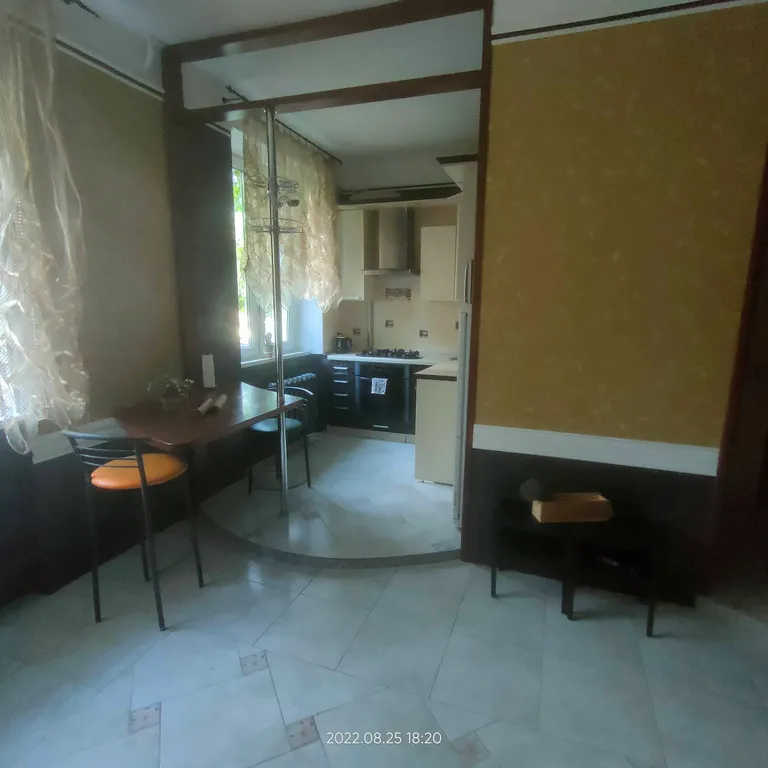 Чистейшая квартира-студия в центре