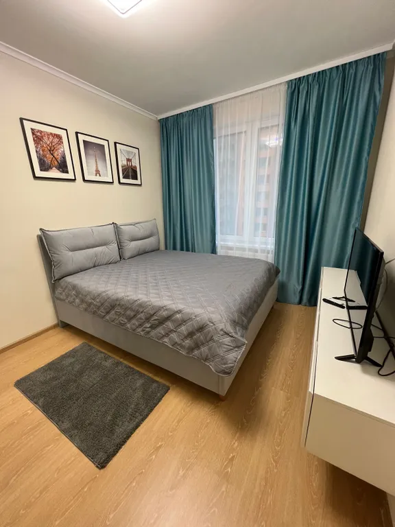 Уютная, стильная квартира в Изумрудных холмах