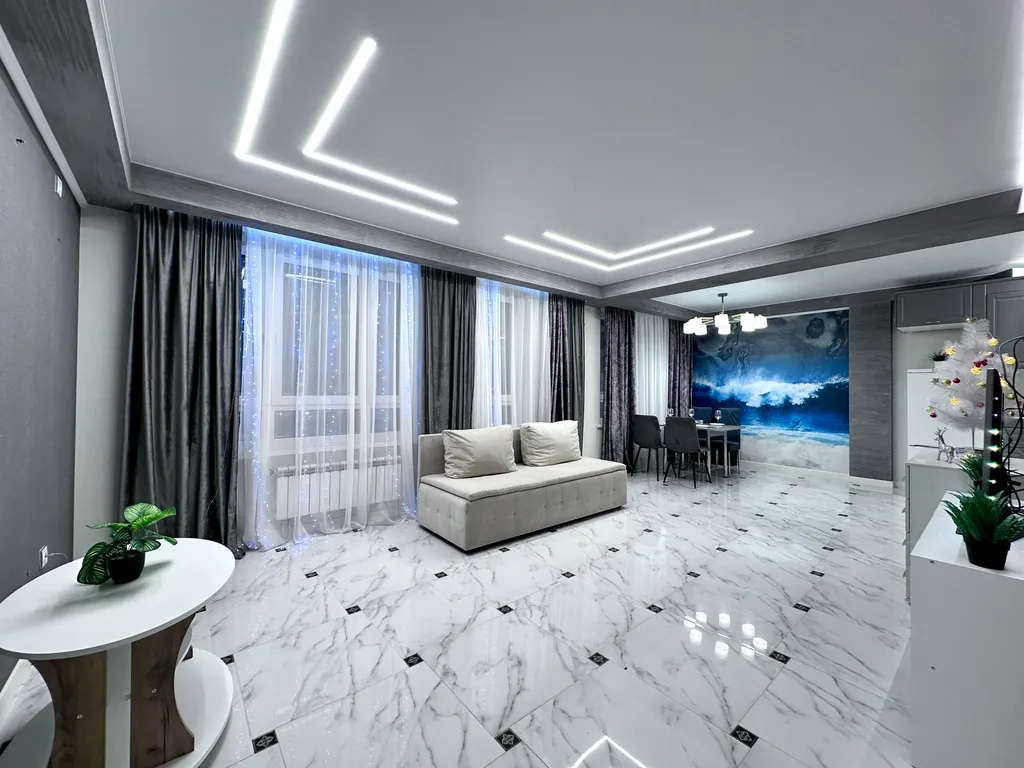 3-комнатная Люкс на Энтузиастов