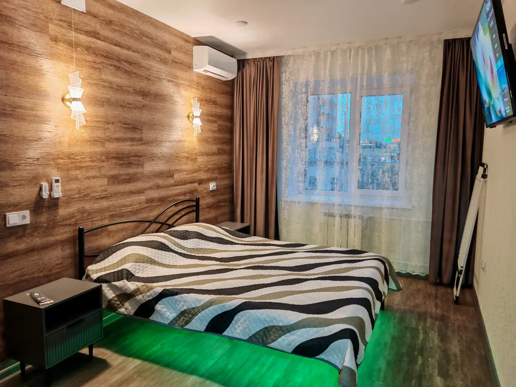 Двухкомнатные Апартаменты Люкс с Кондиционером и Бойлером в Центре