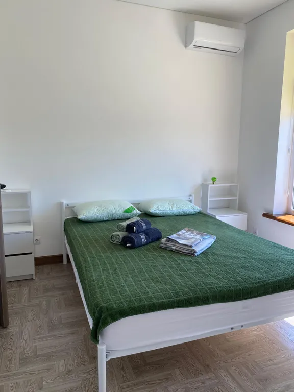 Дом на берегу для большой семьи