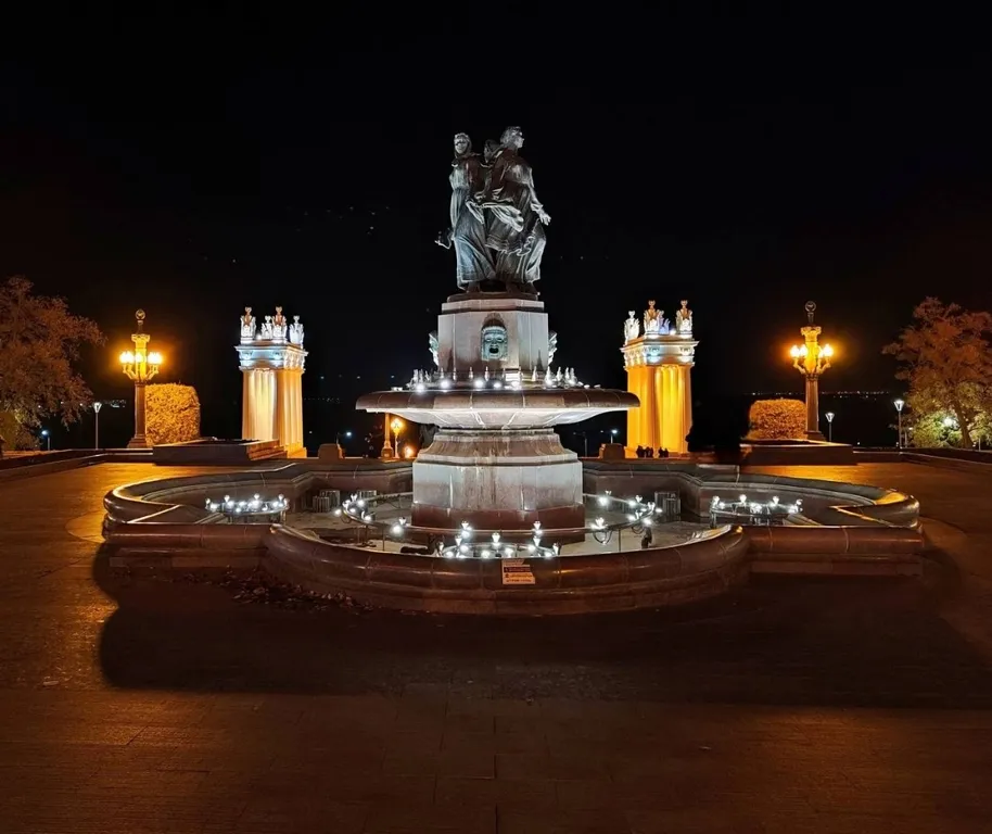 Квартира Квартира Уютная студия в центре города — Волгоград