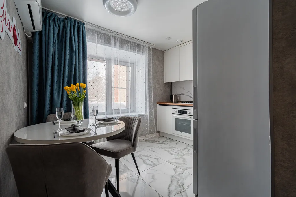 Красивая квартира с отдельными комнатами в районе Выя