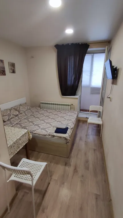 Небольшая квартира студия рядом с жд вокзалом и набережной