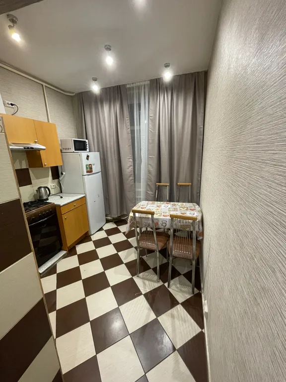 Квартира 2-комнатная Квартира — Колпино