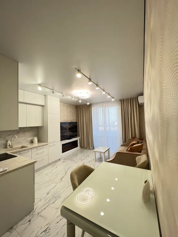 Квартира люкс двухкомнатная