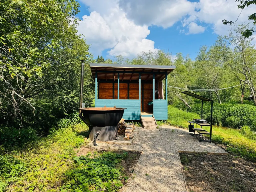 Дом для отдыха River 3 (банный чан, мангальная зона)