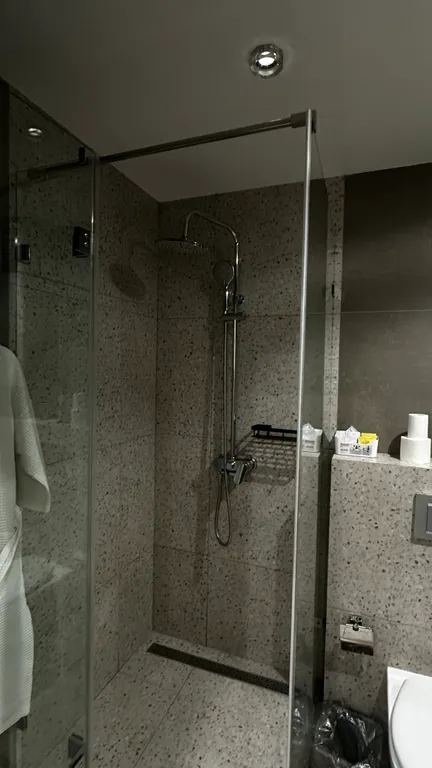 Апартаменты Wells Вуэльс возле озера Еловое в отеле