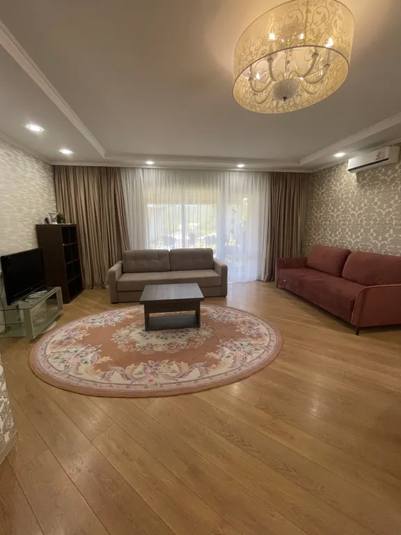 Уютный дом с видом на горы