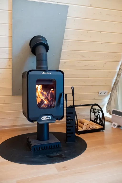 Коттедж Коттедж Уютный а-фрейм с камином и купелью на террасе — Сычево