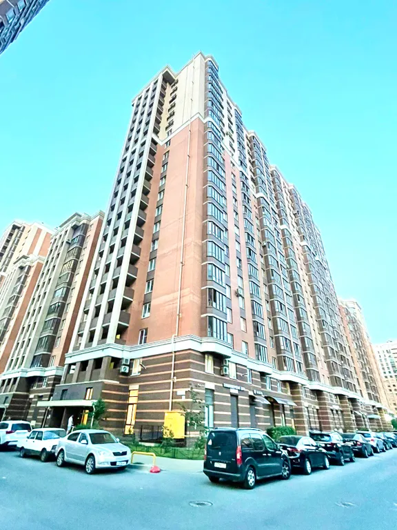 Большая студия на проспекте