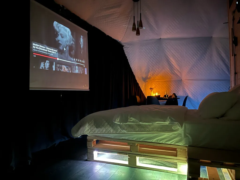 Глэмпгеокупол Домик на Оке