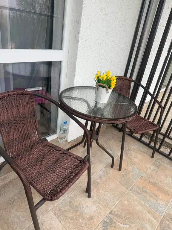 Дизайнерская студия «Лавандовая Гармония» с бассейном и террасой