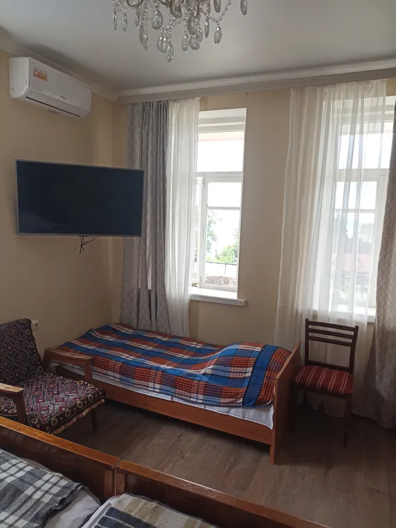 Квартира Уютная комната с шикарным видом на море, с балконом — Гагра